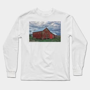 Old Red Barn Long Sleeve T-Shirt